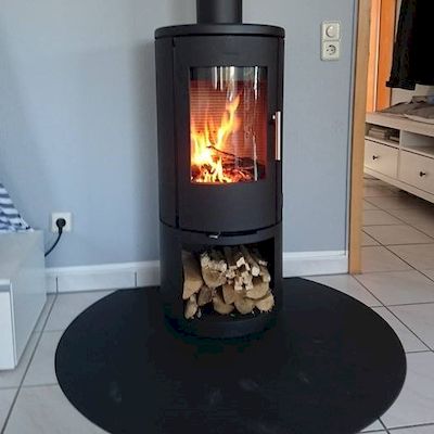 Poêle à bois Morso 7343 avec bucher tout en fonte