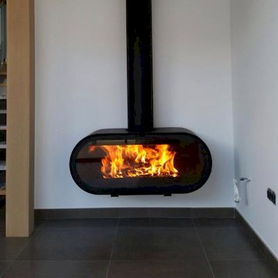 Cheminée acier suspendue lenticullaire D8 de Rocal