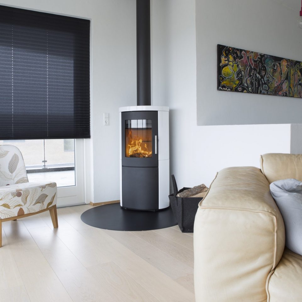 poêle à bois heta 800 ceramique blanche